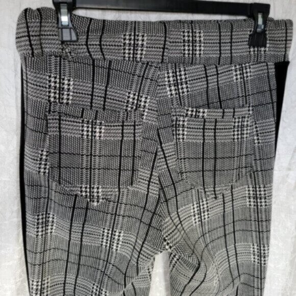 Angela Mara High Rise Slim Plaid Velvet Pants NWT Sz Small - Picture 6 of 13